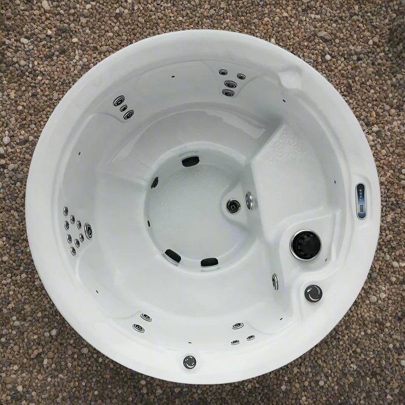 H2O Tubs 1000 Series Hot Tub Light Top View