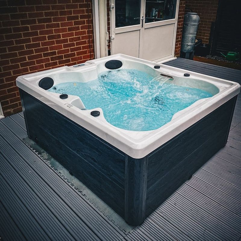 H2O Tubs 13A Plug and Play Pure Bliss Hot Tub Customer Photo Corner View